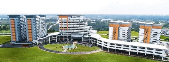 Study Medicine and Healthcare at MAHSA University Malaysia: A 2026 Guide for Bangladeshi Students